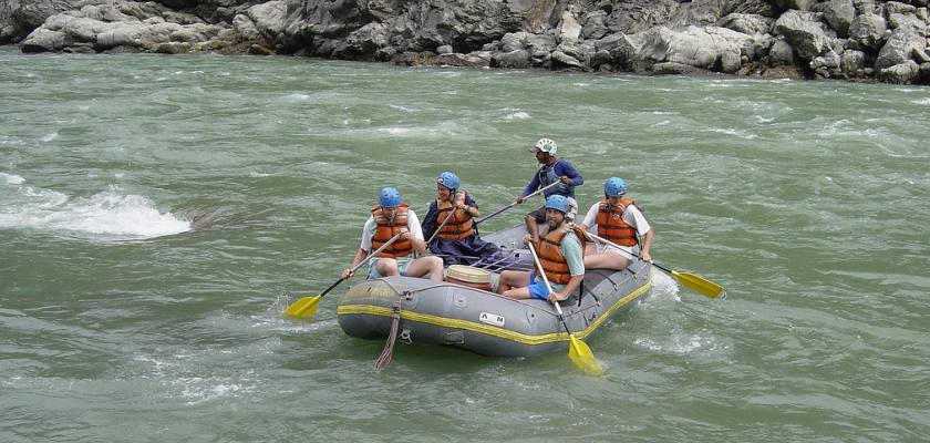 Rafting in nepal