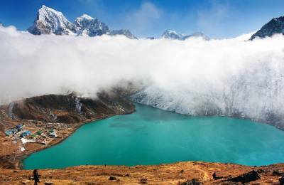 Everest Gokyo valley and Renjo pass 17 days Trekking